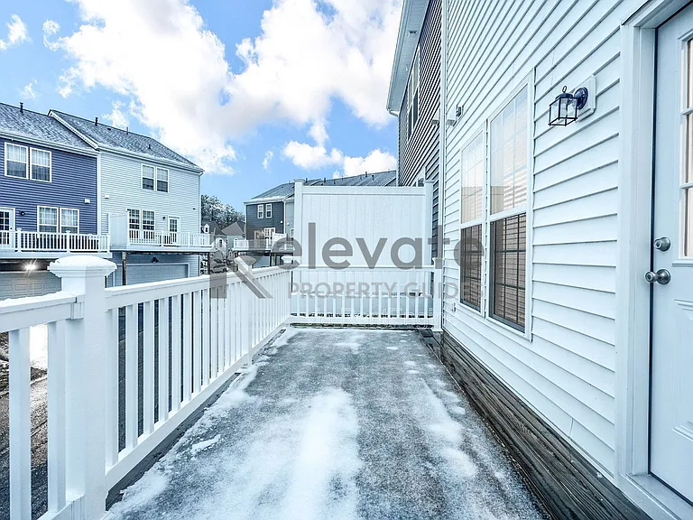 6851 Dunton Rd — Photo 30