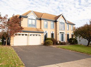 4816 Concord Cir, Easton, PA 18045