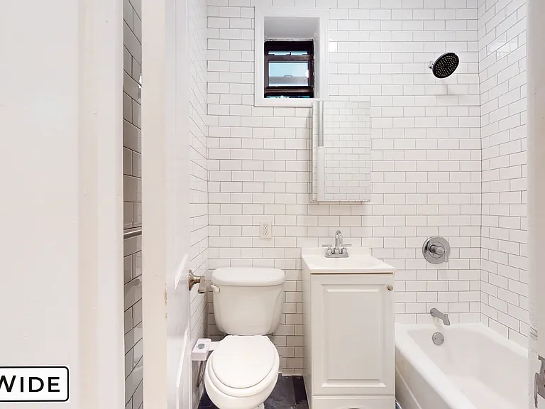226 E 36th St #1C — Photo 5