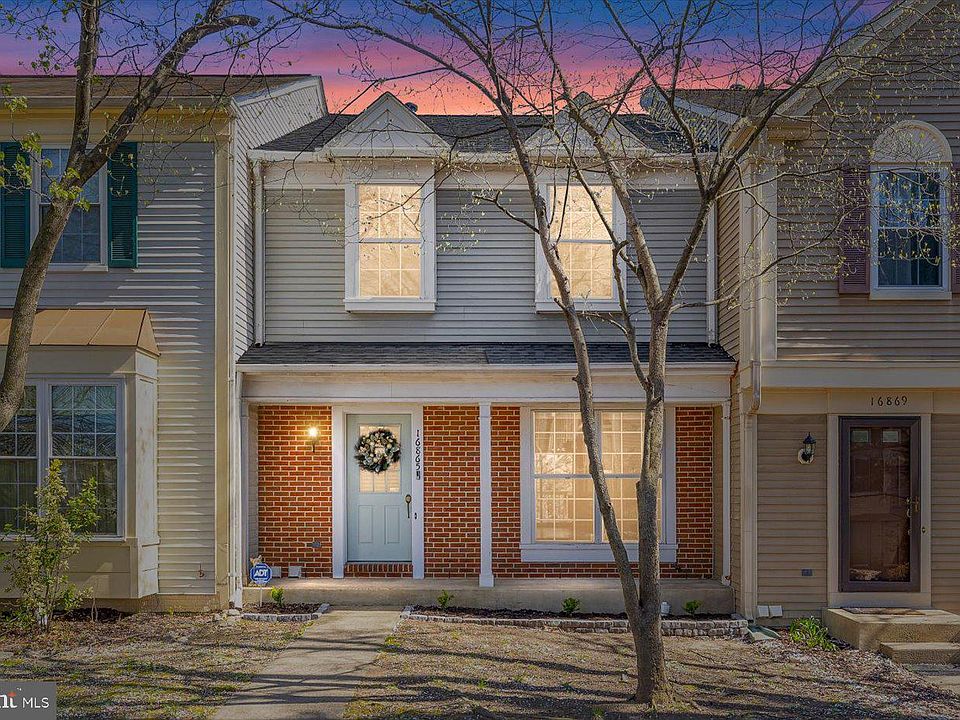 1st image of 16865 Miranda Ln