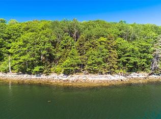 301/310 Shore Rd, Lincolnville, ME 04849