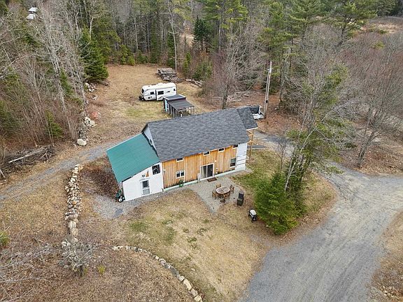4th image of 17 Keyes Hollow Road