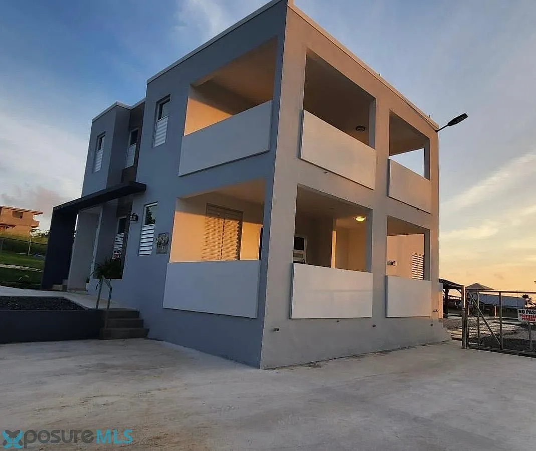 6 bed, 2.5 bath, 1800 sqft, $1,700 — Photo 2