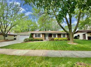 815 Michigan Ln, Kaukauna, WI 54130