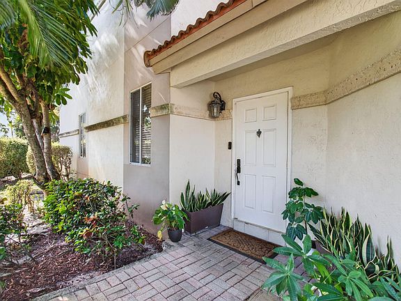 2nd image of 6766 Via Regina