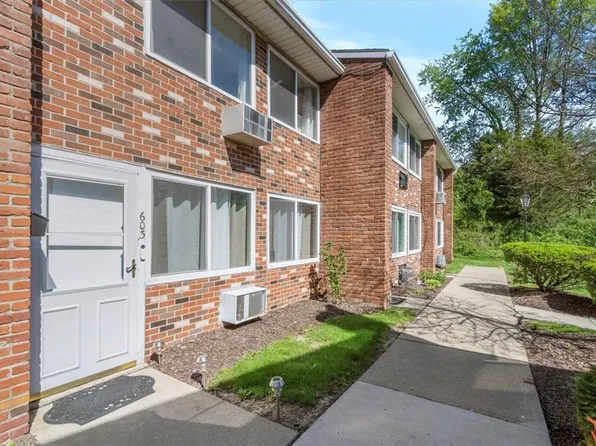 603 Highland Pines Ct, Pittsburgh, PA 15237