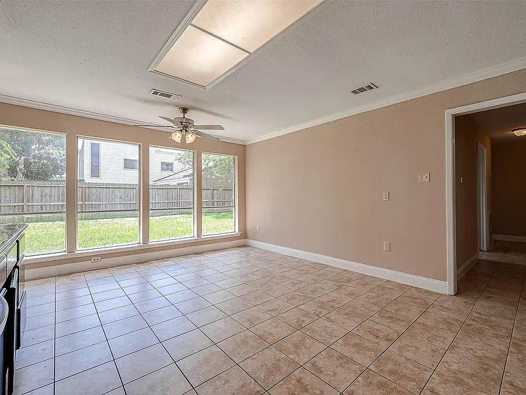 5023 Whispering Falls Dr — Photo 17