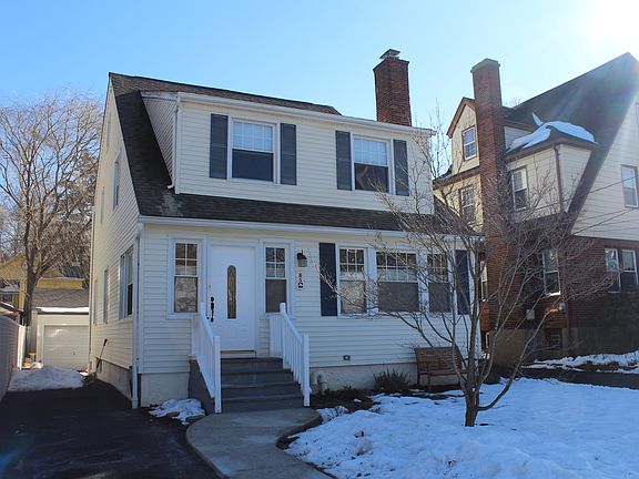 2nd image of 85 Longview Ave