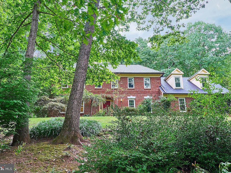 1st image of 4529 Lynn Forest Dr