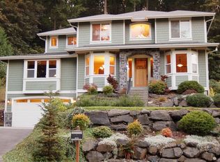 26715 Lake Fenwick Rd S, Kent, WA 98032