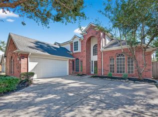 13907 Carrington Ln, Cypress, TX 77429