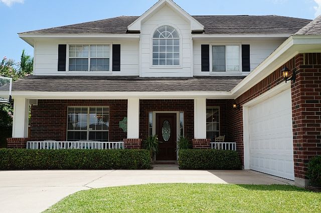 1st image of 3306 Los Indios Pkwy