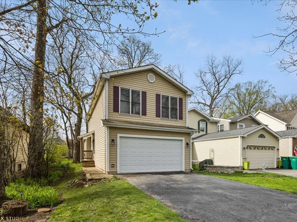 21283 W Pepper Rd, Lake Zurich, IL 60047