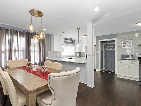 3rd image of 2030 Hagen Ln