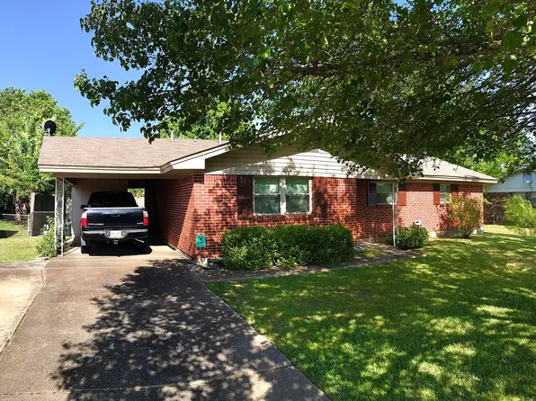2619 McArthur Dr, Columbus, MS 39705
