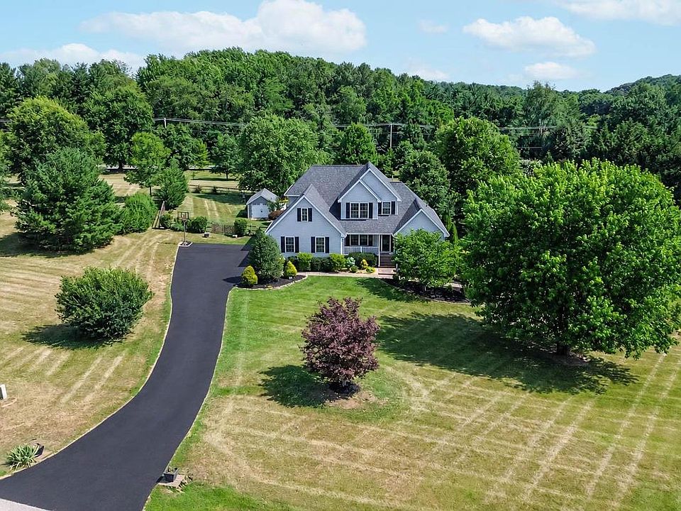 1st image of 8999 Orchard Dr