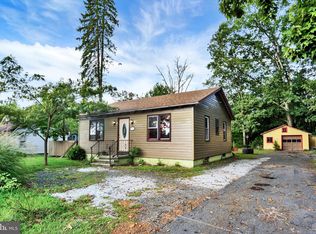 5920 Four Point Rd, Bethel, PA 19507
