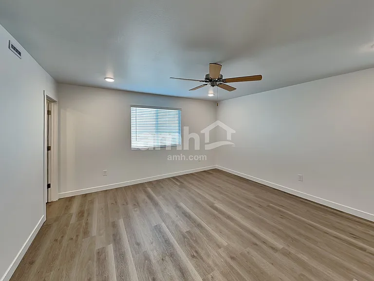 12638 W Flynn Ln — Photo 12