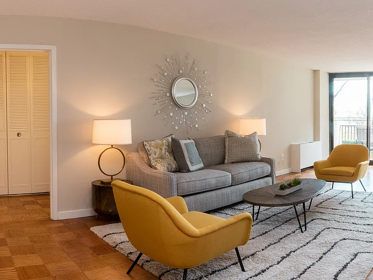 The PIERRE Apartments — Photo 15