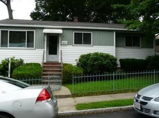 83 Messinger St, Mattapan, MA 02126