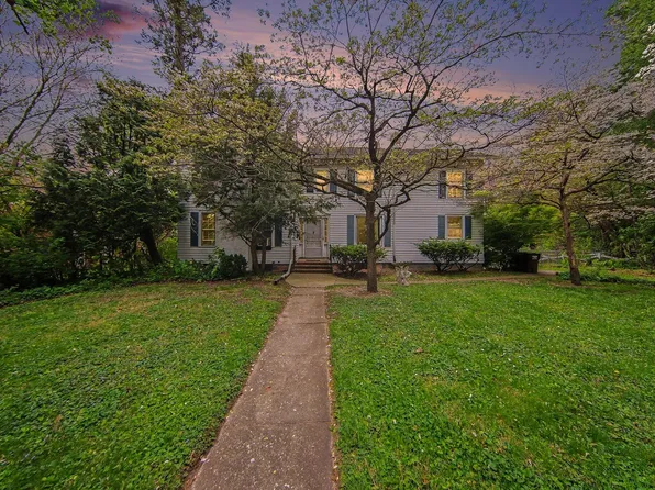 1011 W Maumee St, Adrian, MI 49221