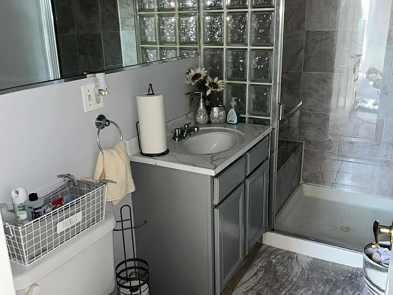 6653 S Maryland Ave #3E — Photo 4