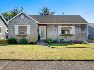 825 6th Ave, Seaside, OR 97138