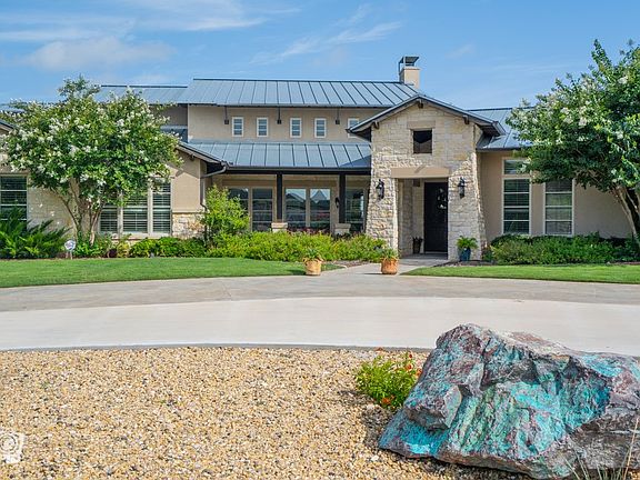 4th image of 5605 Imperial Ct