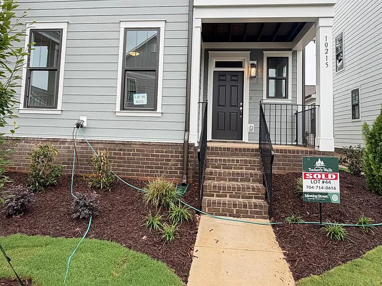 10215 Rainier Trail Dr NW — Photo 11