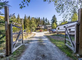 877 Hutchinson Rd, Cowichan Valley, BC V0R 1L2