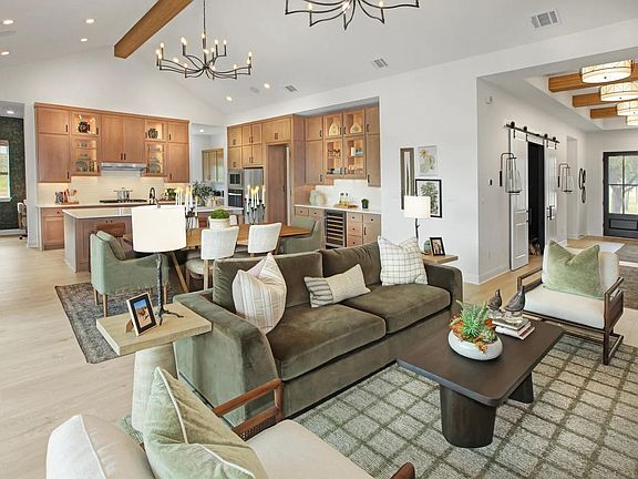 Overlook Family Room