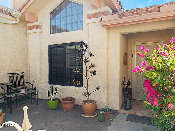3rd image of 67 E Horizon Cir