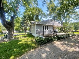 1008 Wallis Ave, Delavan, WI 53115