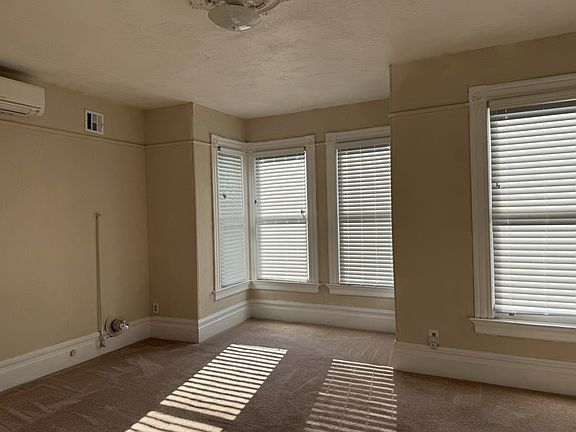 2nd image of 1712 Filbert St