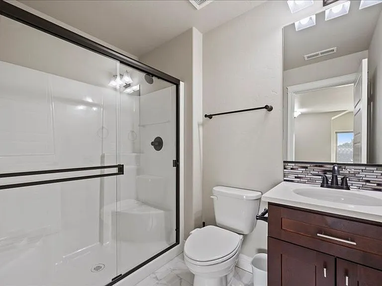1615 Palermo Ave — Photo 25