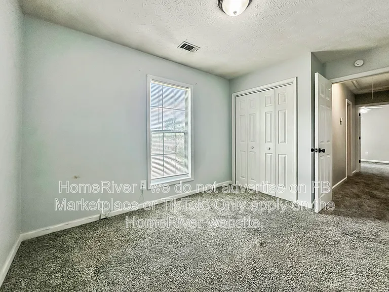 11876 Plantation Pkwy — Photo 17