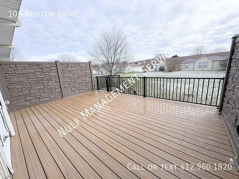 106 Bruton Dr — Photo 12