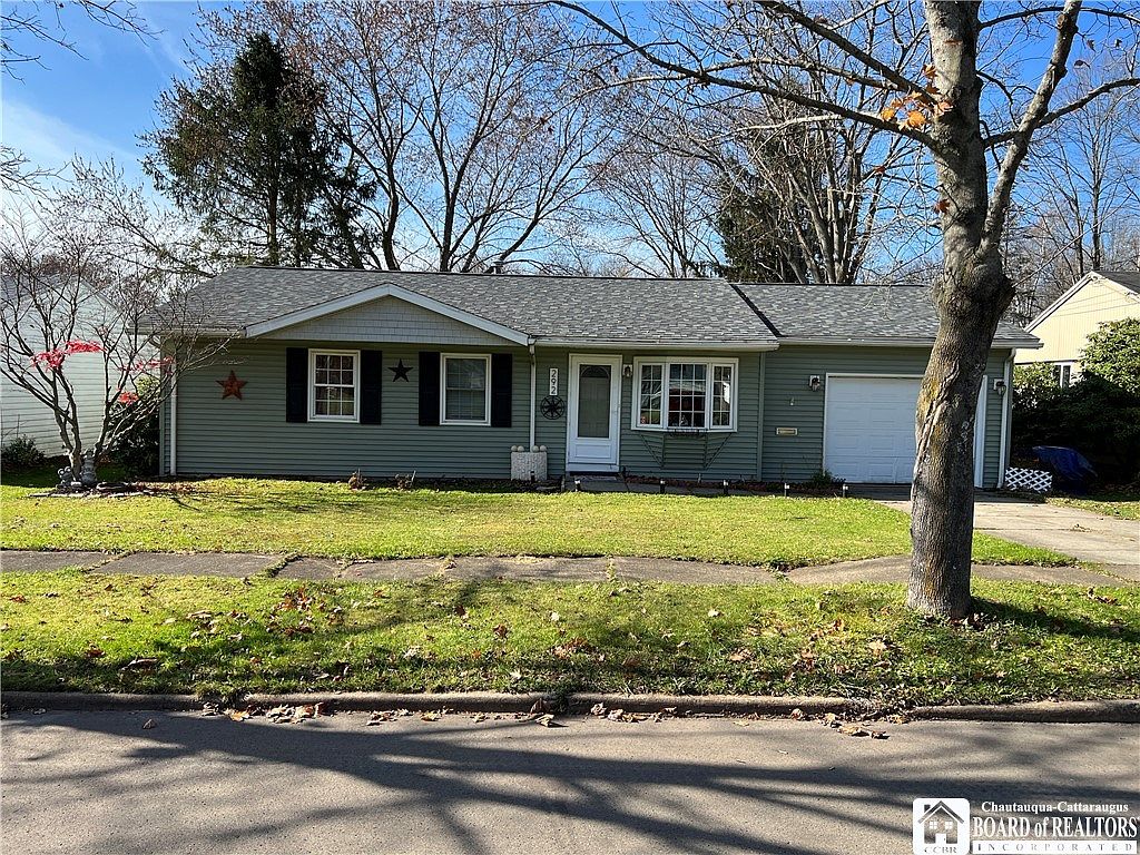 292 State St, Jamestown, NY 14701 Zillow