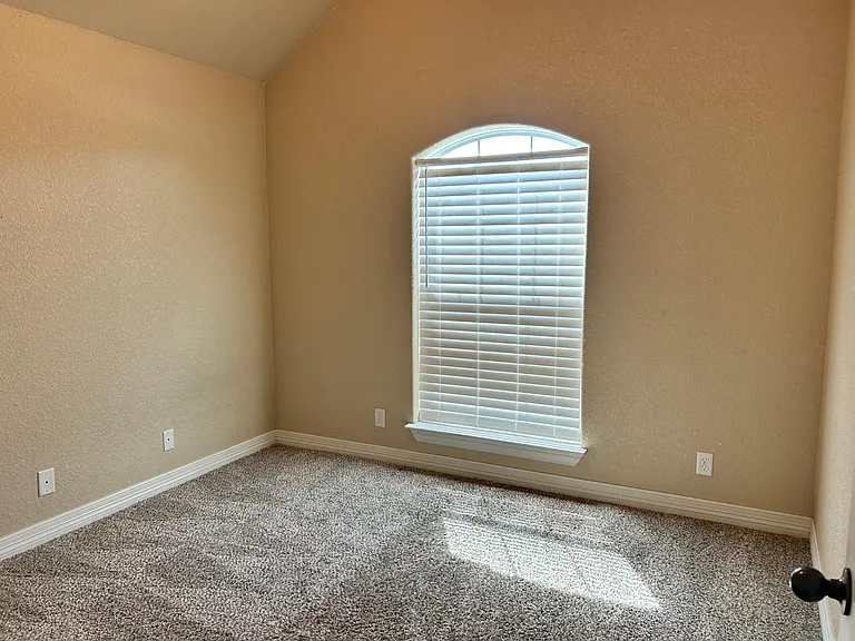 1621 Rusty Spur Dr — Photo 24