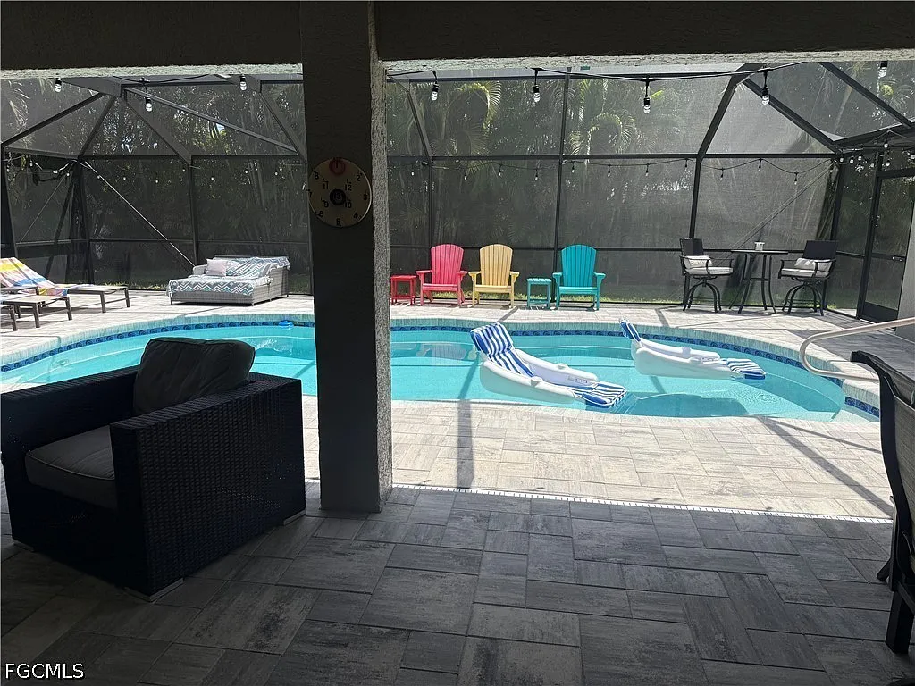 4 bed, 3.0 bath, 2096 sqft, $9,000 — Photo 4