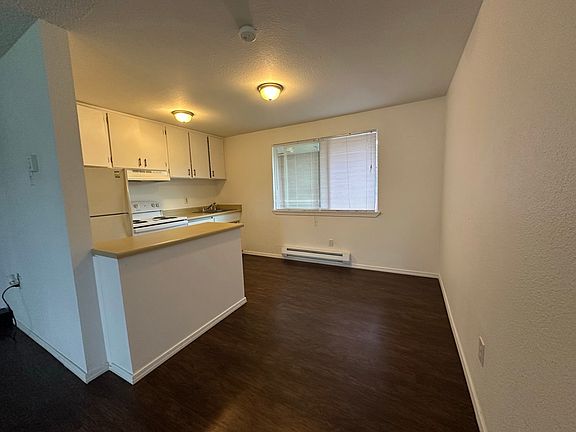 3rd image of 4801 109th St SW APT 6