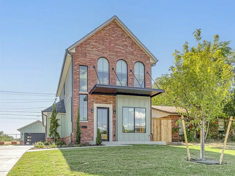 1738 Classen Blvd