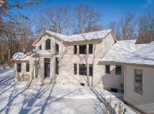 2627 N Odyssey Ln, Midland, MI 48642