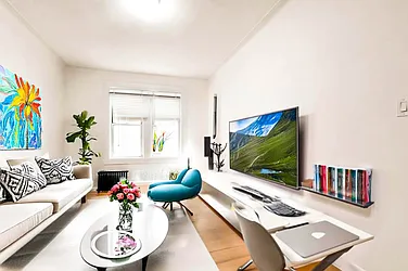 Rented by Manhattan Realty Group