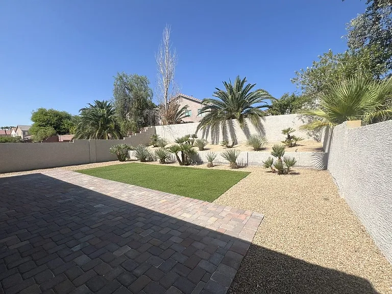 5923 Poplar Tree St — Photo 21
