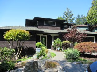 3406 W 8th Pl, Anacortes, WA 98221