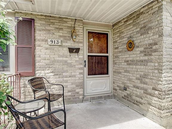 4th image of 913 Gleneagle Dr
