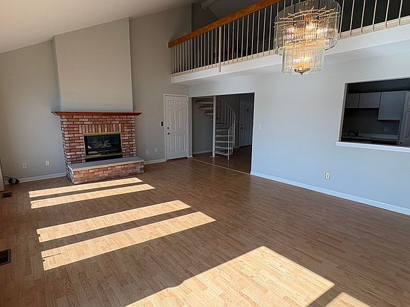 2nd image of 5035 Spinnaker Ln Unit C