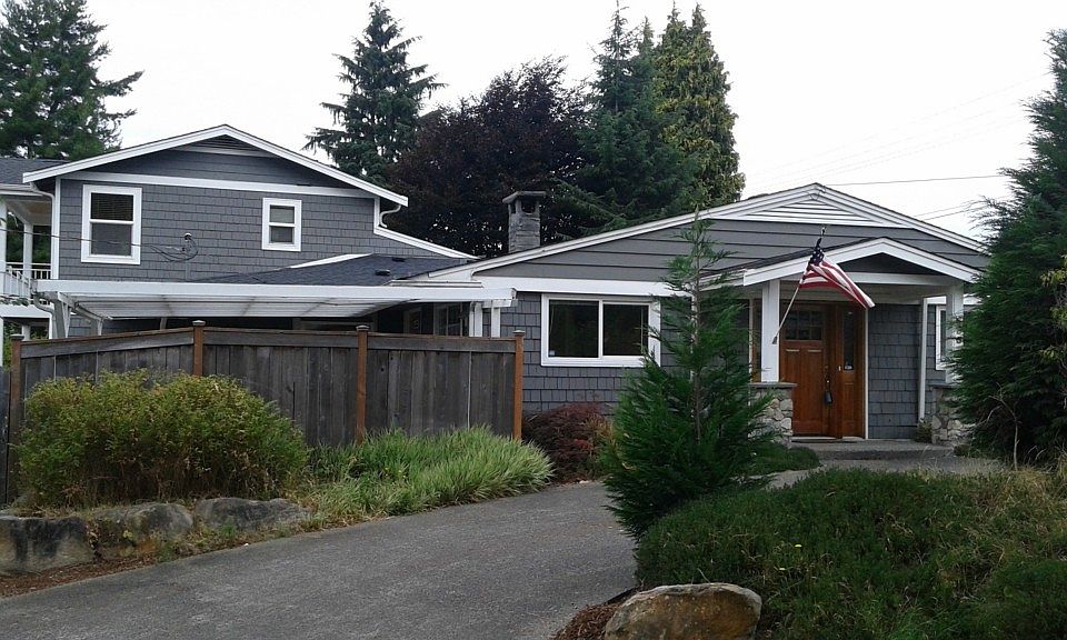 1st image of 636 S Jackson Ave