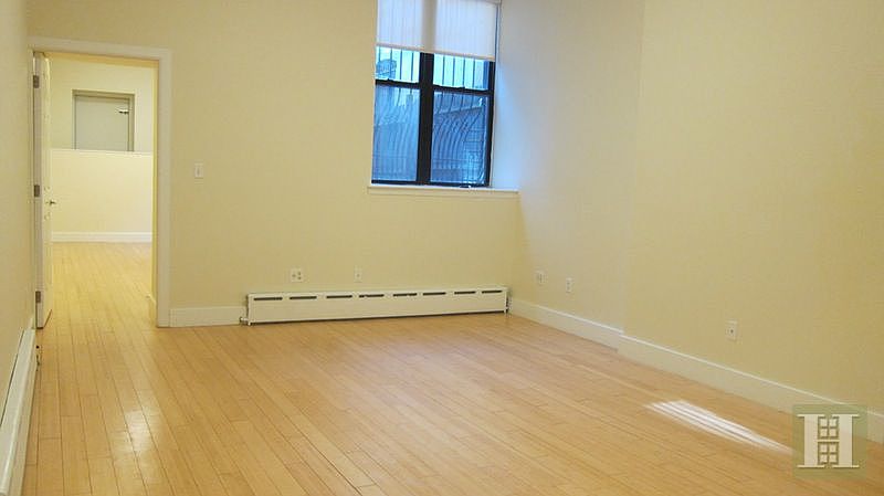 2nd image of 131 W 136th St #1
